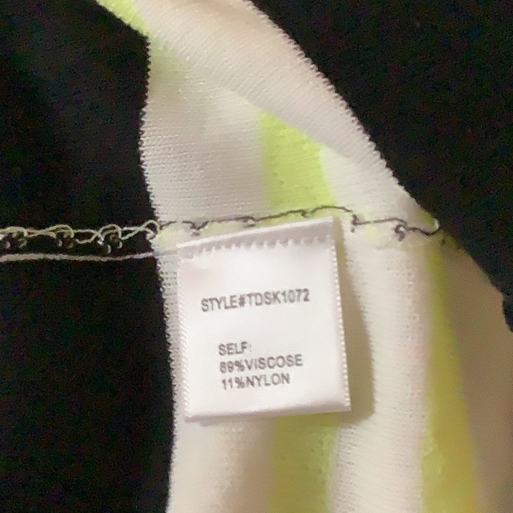 GB Girls short-sleeved top with a striped pattern - Picture 4 of 5